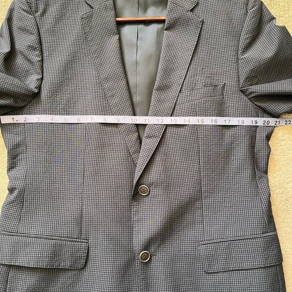 Mens Hugo Boss Virgin Wool Blazer 40R - Picture 10 of 13